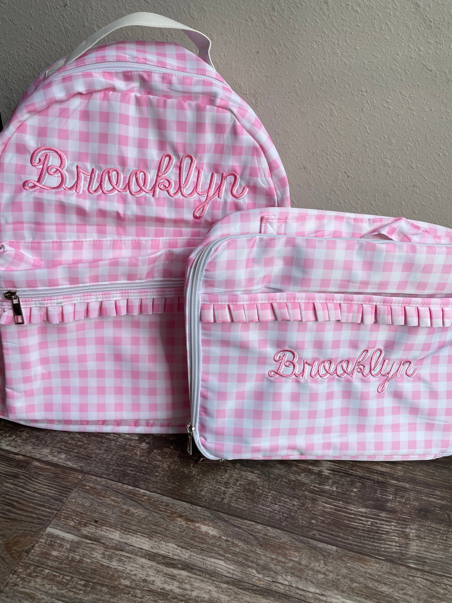 Gingham Nylon Lunchbox